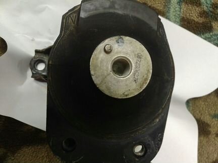 Подушка двигателя для Хонда Сивик 4 Д