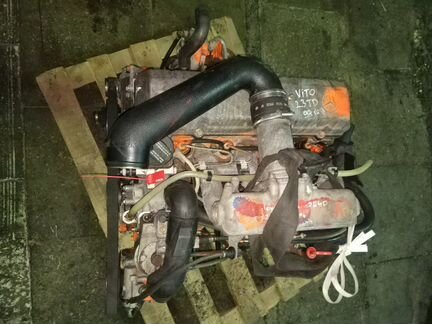 Двигатель без навесного на Mercedes-Benz Vito W638