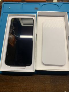 Дисплей на iPhone X Amoled