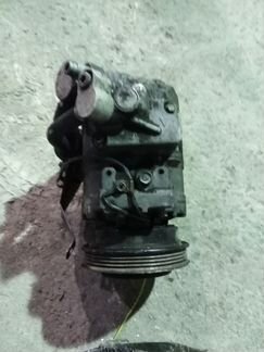 Компрессор кондиционера VAG 8D0260808