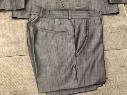 Мужской Костюм. Размер 44