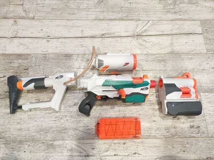 Бластер нёрф tri-strike