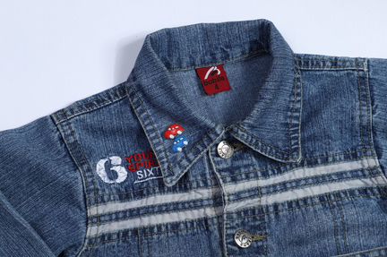 Джинсовая классическая курточка для мальчика