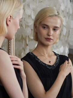Ювелирная подвеска с кристаллом Swarovski