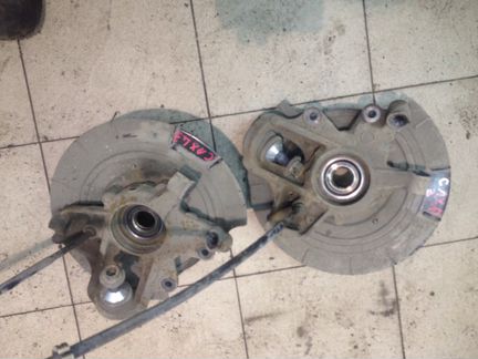 Задний кулак Мерседес ML 164, R 251 AMG 63