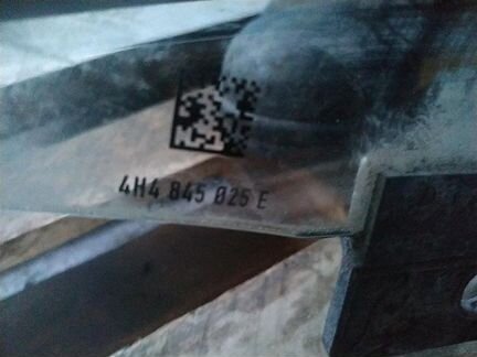 Стекло двери задней левой Audi A8 D4 2011-2017