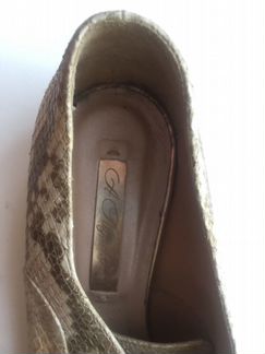 Ботинки (Италия)