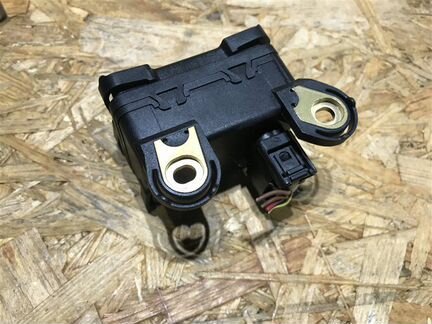 Датчик ускорения Mercedes-Benz C-Class W203 W203