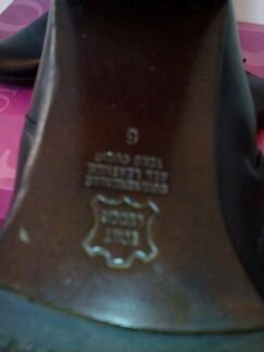 Классические черные кожаные сапожки