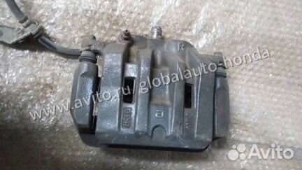 Honda Accord 8 Суппорт передний правый. 2,4л