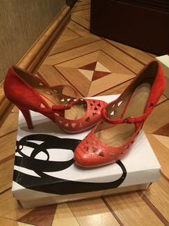 Обувь оранжевая Nine West