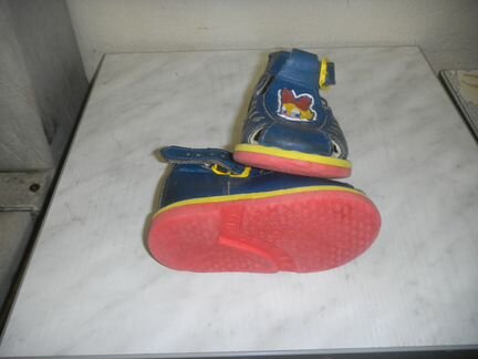 Ортопедические сандалики