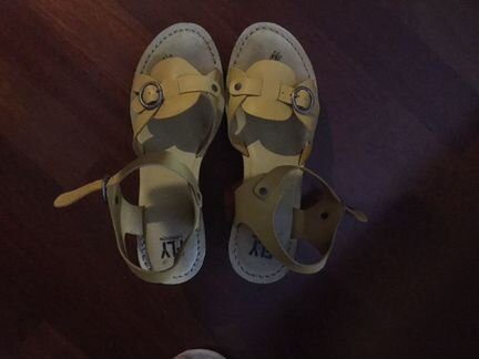 Босоножки размер 39 Fly London нат кожа новые