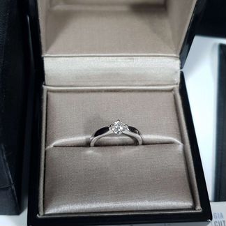Кольцо Bvlgari помолвочное 0.4 ct