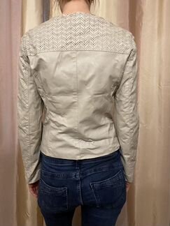 Женская куртка