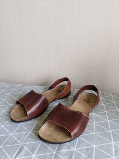 Сандалии