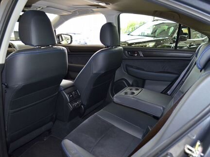 Subaru Legacy 2.5 CVT, 2020