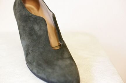 Ботильоны серые из нат. замши, 38 размер