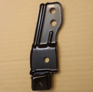 Кронштейн крыла Митсубиси Лансер 10