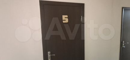 Комната 25 м² в > 9-к, 1/3 эт.