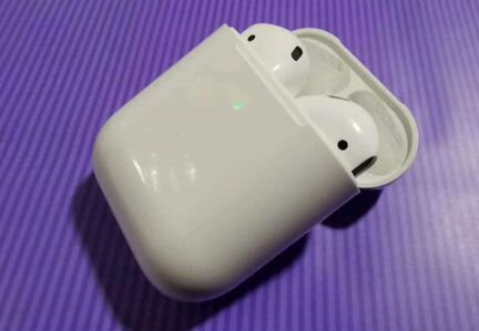 AirPods