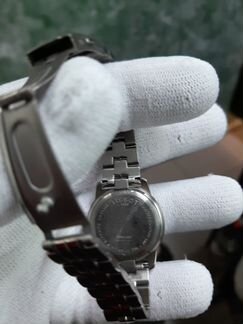 Часы женские Tissot