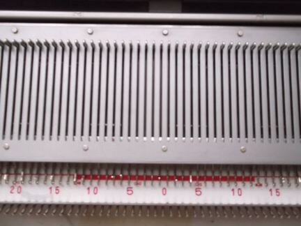 Вязальная машина Бразер brother 881/830 Япония нов