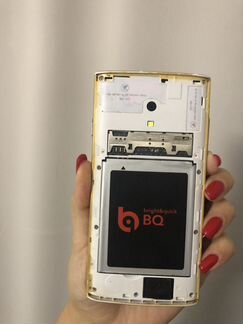 Телефон Смартфон BQ 4702 Osaka