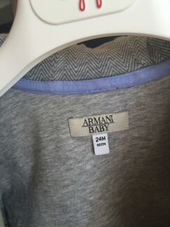 Курточка Armani