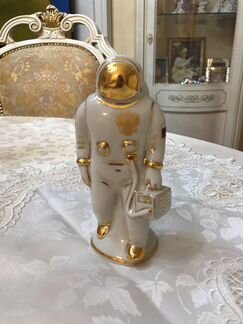 Статуэтка