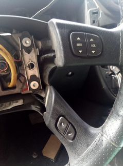 Шевроле Трейлблейзер кнопки руля