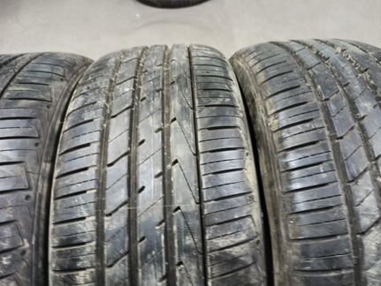 235/50/19 как новые