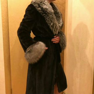 Шикарная шуба из норки с чернобуркой, р.46-50