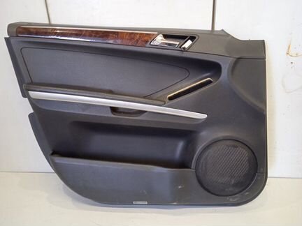 Обшивка двери передняя левая Mercedes-Benz M-Class