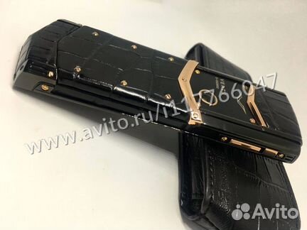 Vertu Signature S Design Ultimate Gold Alligator