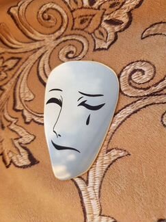 Значок на лацкан