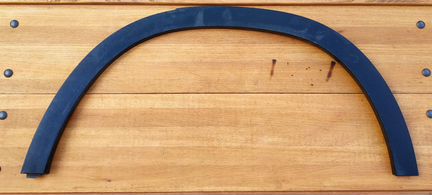 Накладка левого крыла зад Mercedes Benz GLA X156