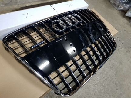 Решетка радиатора Audi Q7 Ауди ку7 Q 7 2005г-2015г