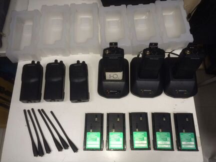 Рации kenwood TK-3107 6 шт+3 зарядки+5 аккумов