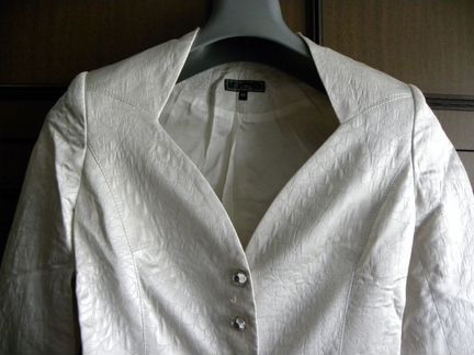 Белый костюм, новый