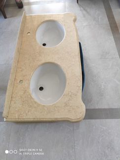 Столешница из натурального камня Кобра Голд