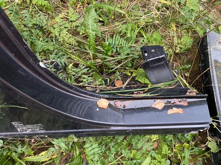 Крыло заднее правое Mercedes-Benz M-Class W164