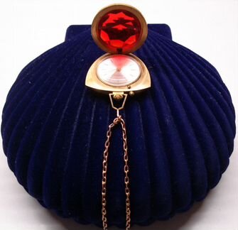 Часы Кулон заря /позолота/ СССР. 60-е годы