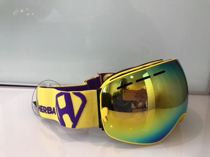 Горнолыжные очки