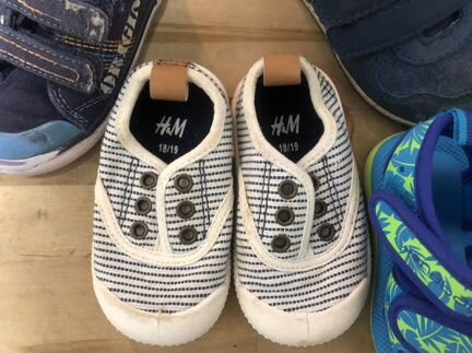 Бесплатно Обувь на первые шаги 19-20 размер