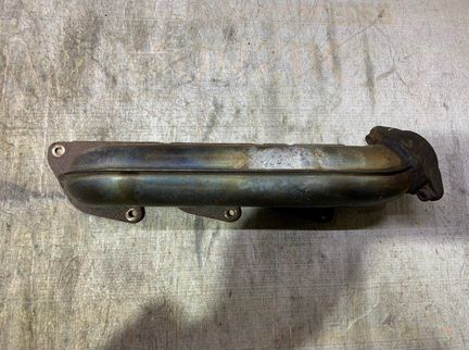 Коллектор выпускной правый Mercedes V-Class W639