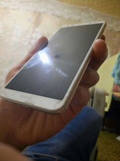 Телефон Huawei