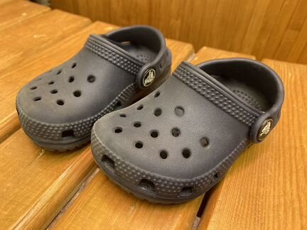 Crocs