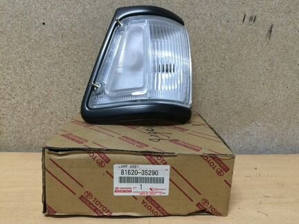 Поворотник правый Тойота Hilux 4Runner +