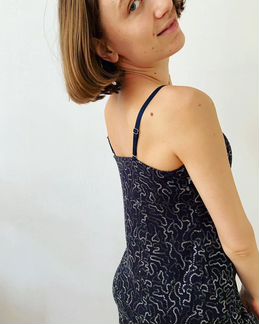 Платье с пайетками